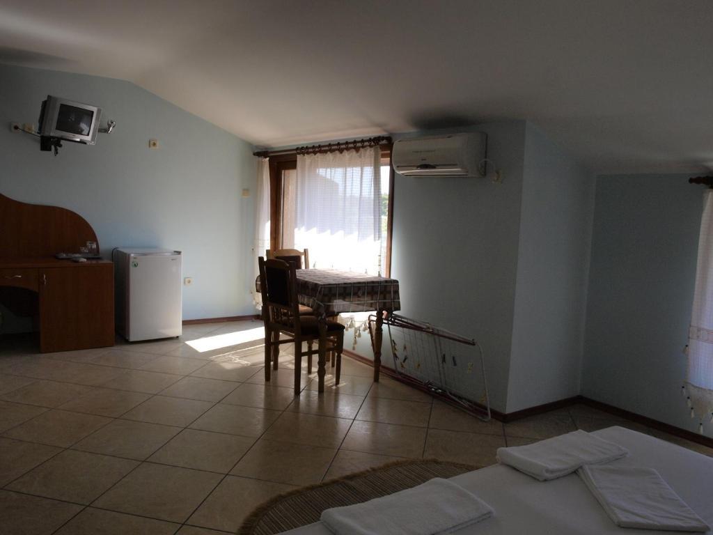 סוזופול Guestrooms Hema חדר תמונה