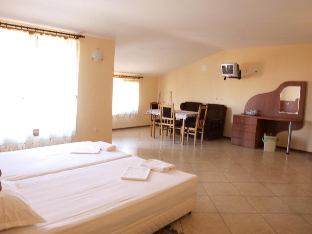 סוזופול Guestrooms Hema חדר תמונה
